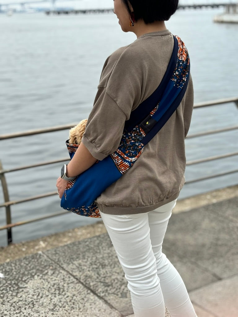 Dog sling (carrier string)