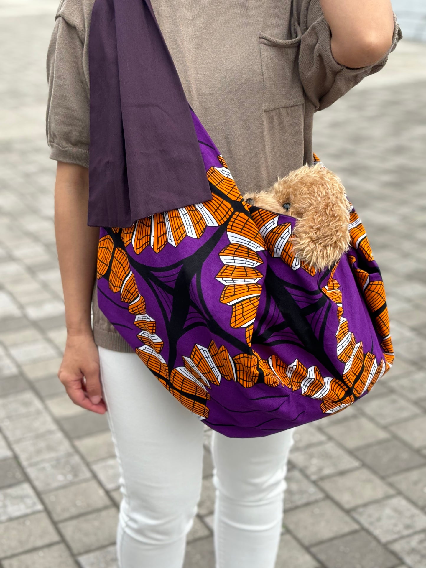 Dog sling (carrier string)